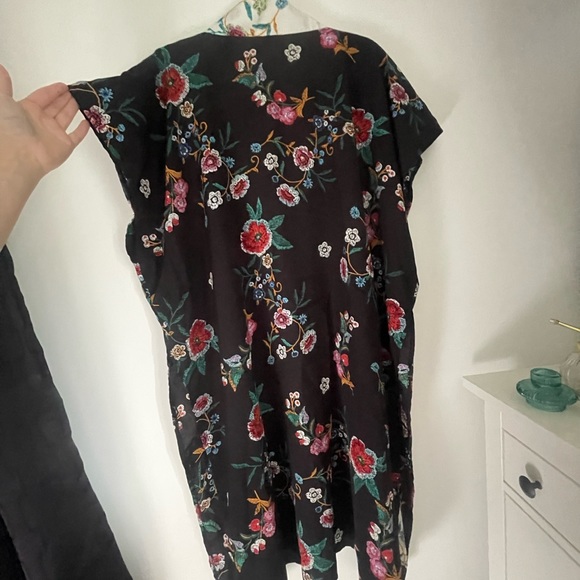 Swim Cover Up - Picture 4 of 4